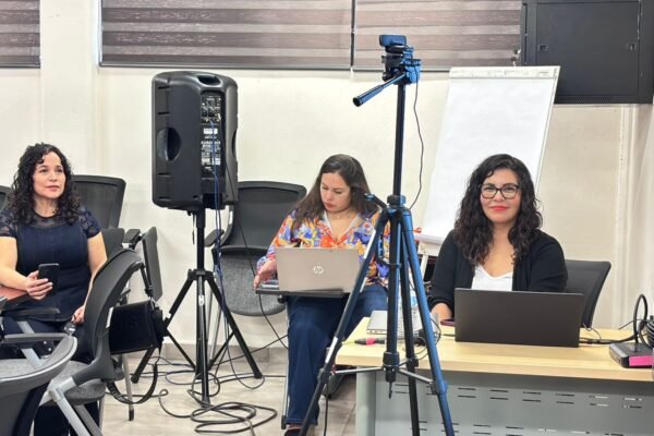 971e87e6-842c-469e-a006-7ea0c09ad1ea